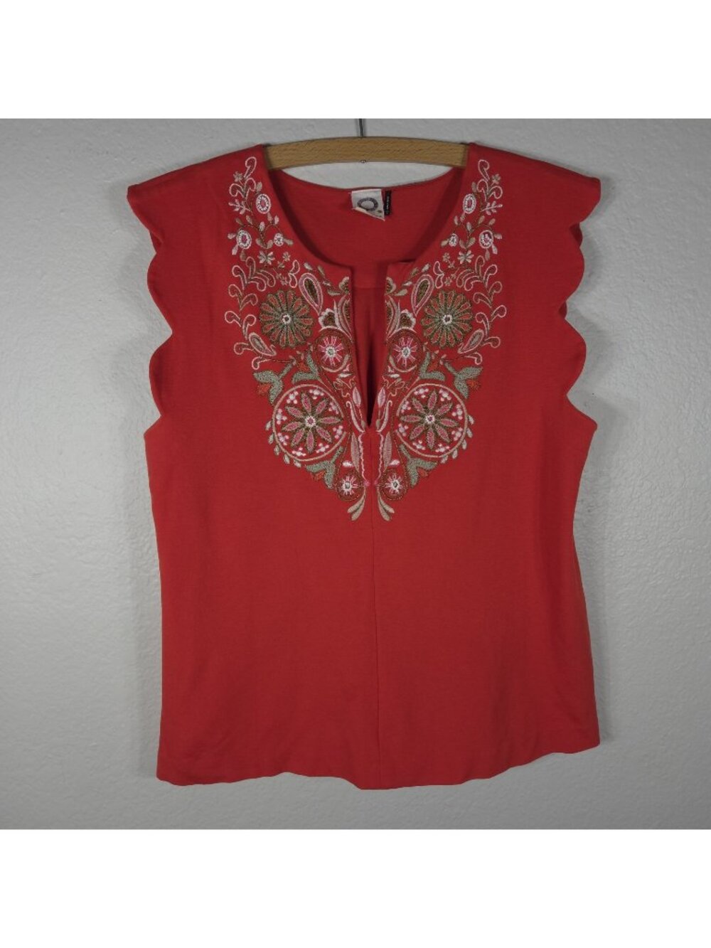Akemi + Kin Anthropologie Binah S Embroidered  Floral Scallop Sleeve Top Blouse
